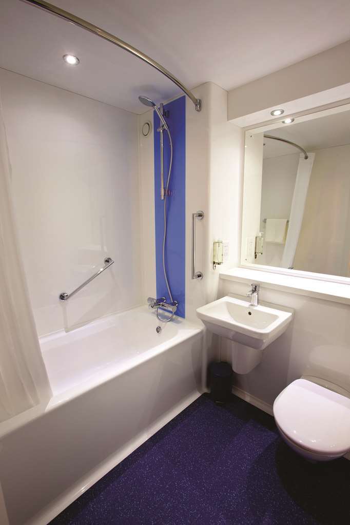Travelodge Bromsgrove Marlbrook Zimmer foto